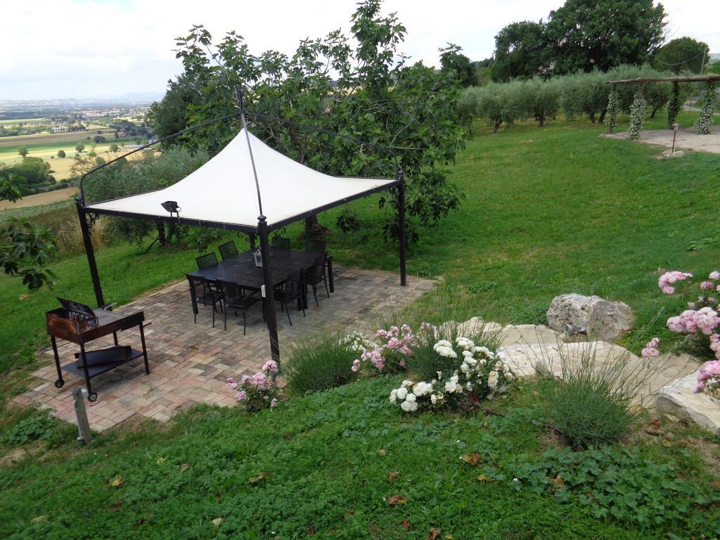Agriturismo La Torraccia Todi Exterior foto