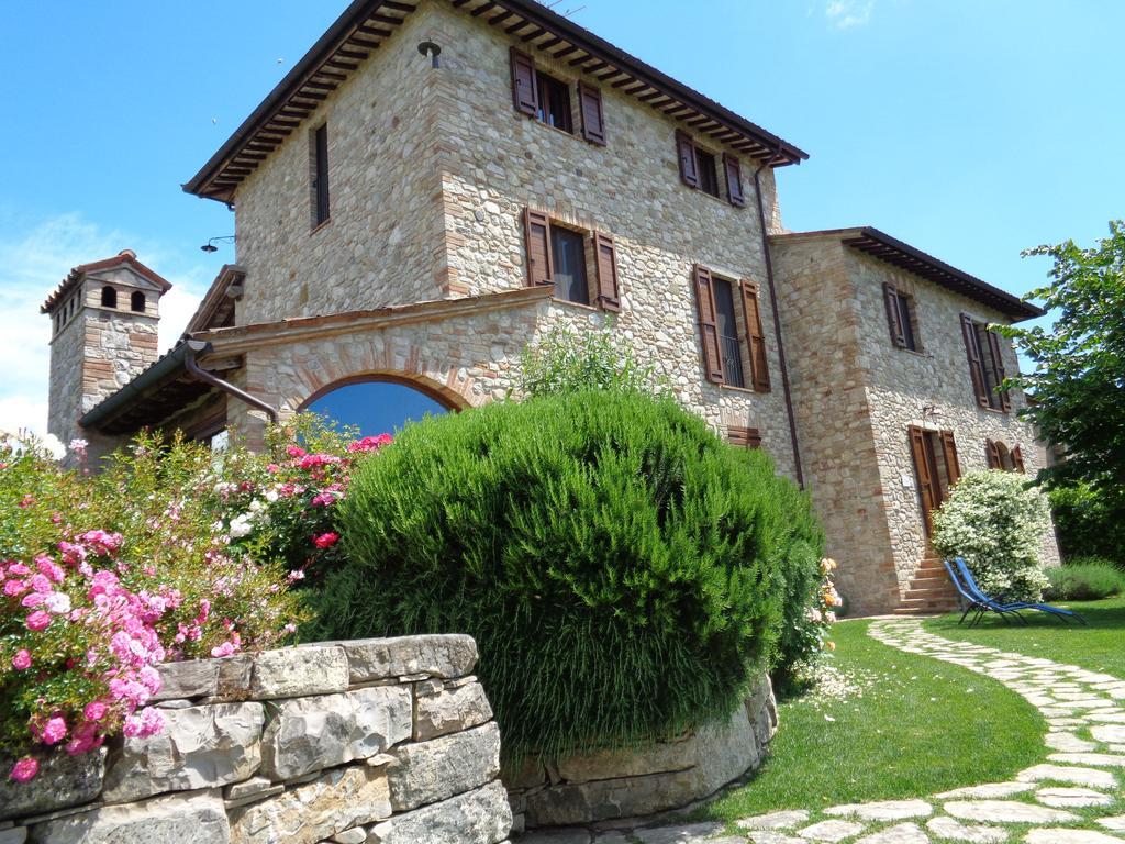 Agriturismo La Torraccia Todi Exterior foto