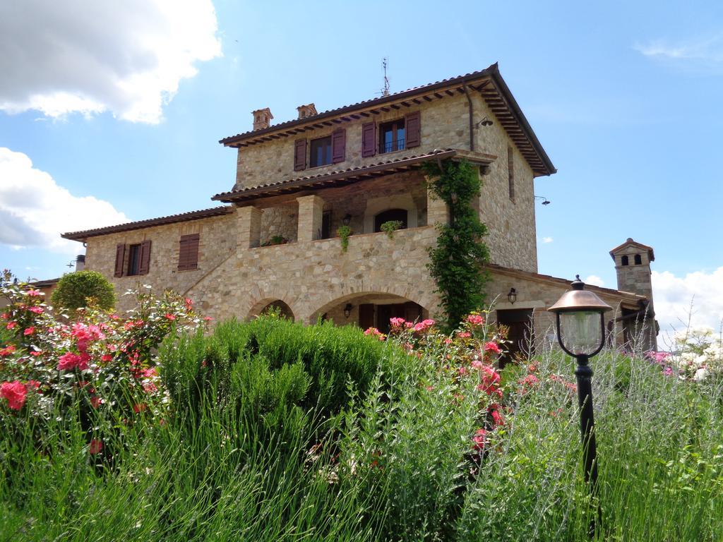 Agriturismo La Torraccia Todi Exterior foto